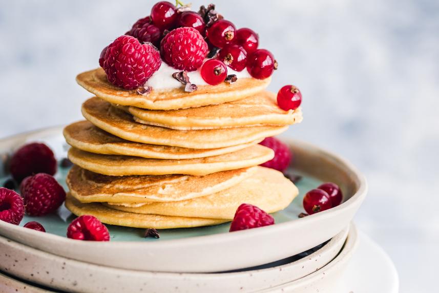 Yogurt Berry Pancakes